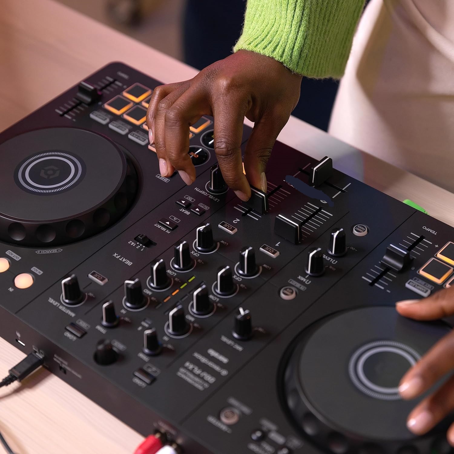 Pioneer DJ DDJ-FLX4 3