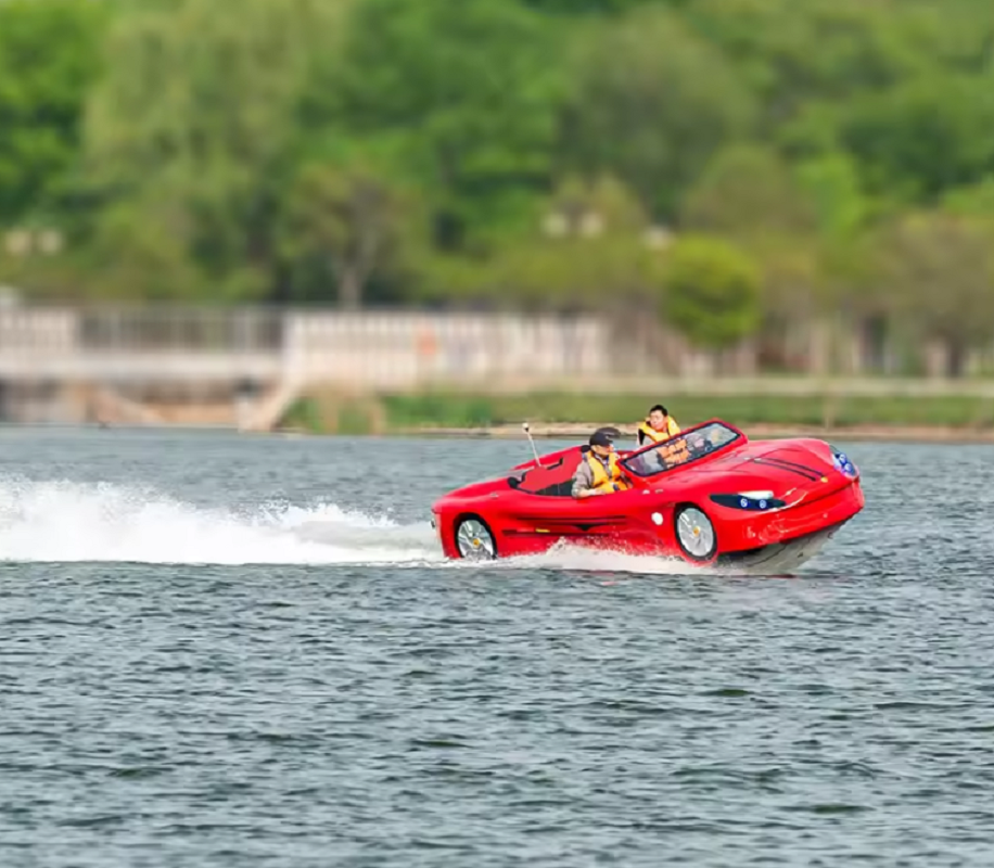 motorboat