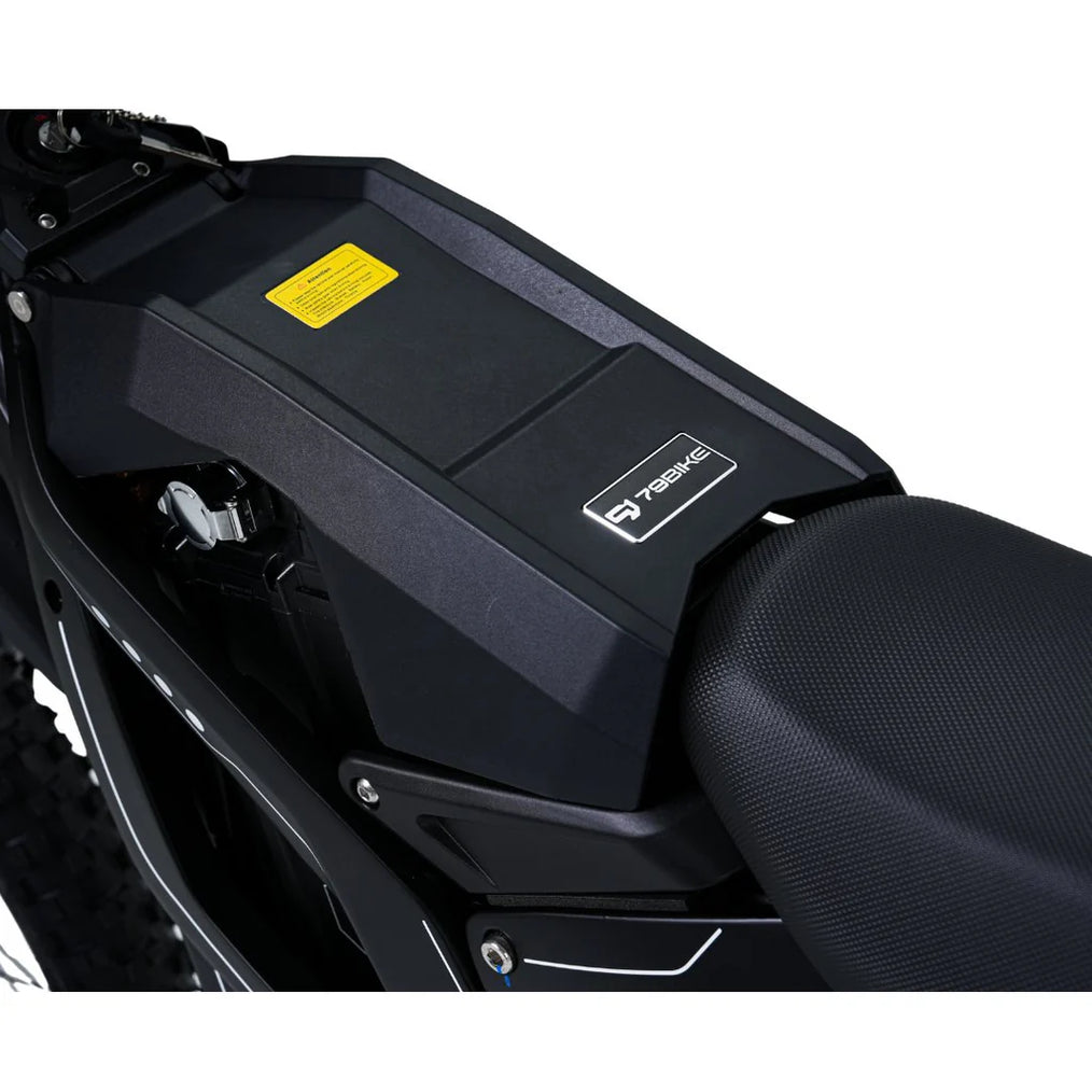 GT_Battery_Lid_Black (1)